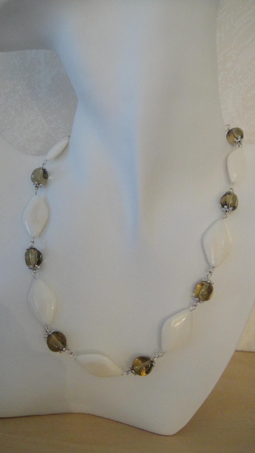 Necklace, White Mother Of Pearl